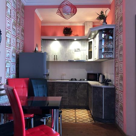 באטומי Apartment Gio מראה חיצוני תמונה